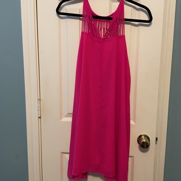 Fuchsia dress, great for an evening cocktail - Picture 3 of 6